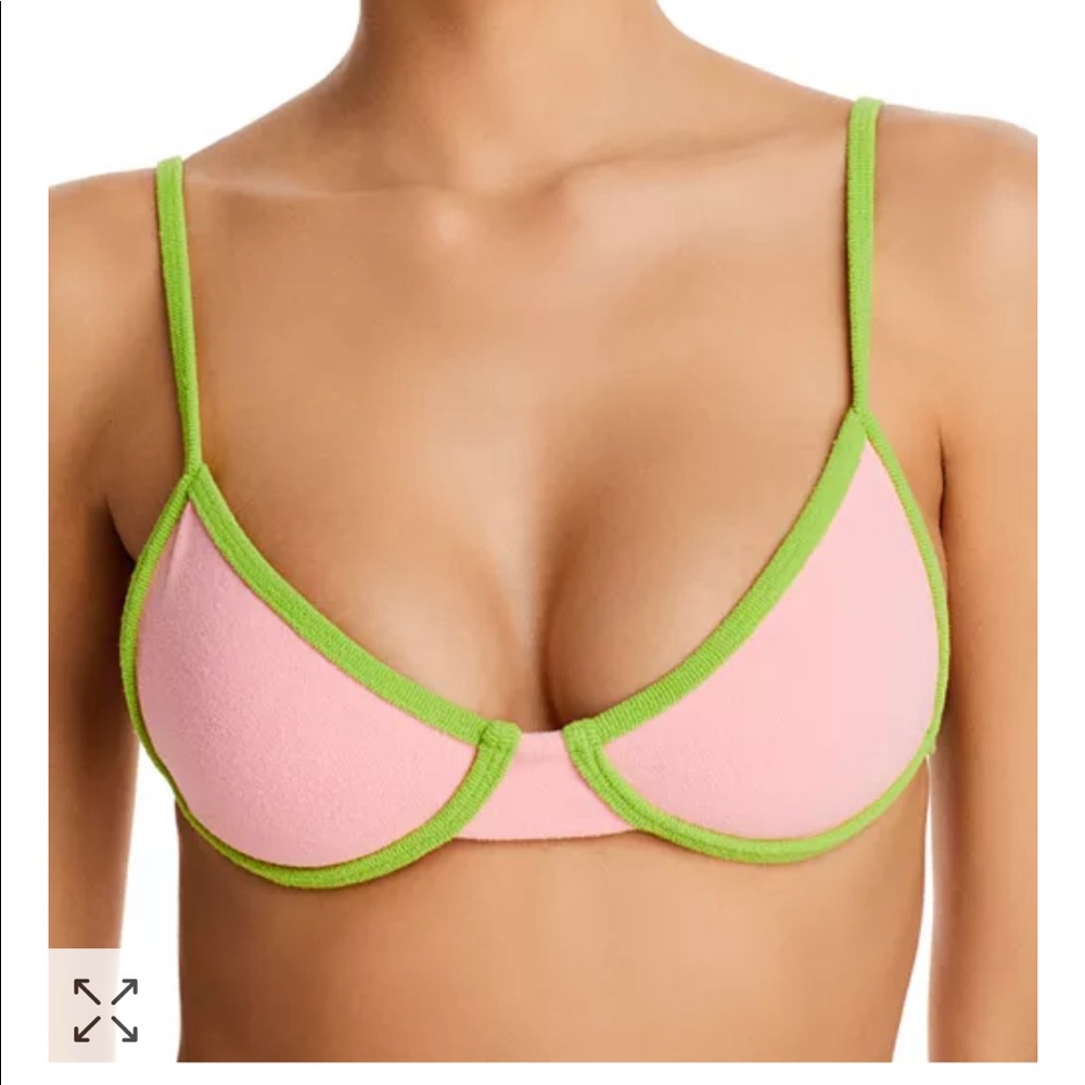 Frankie’s bikini melon bikini top